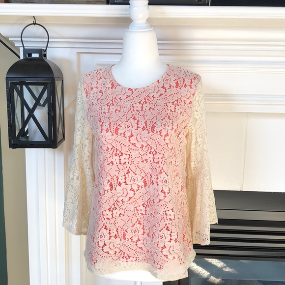Hope's Tops - 🌺Hope’s Laced with Love coral/cream top🌺